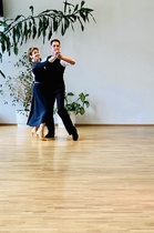 Tanssijat Virve Mäkelä ja Sami Helenius